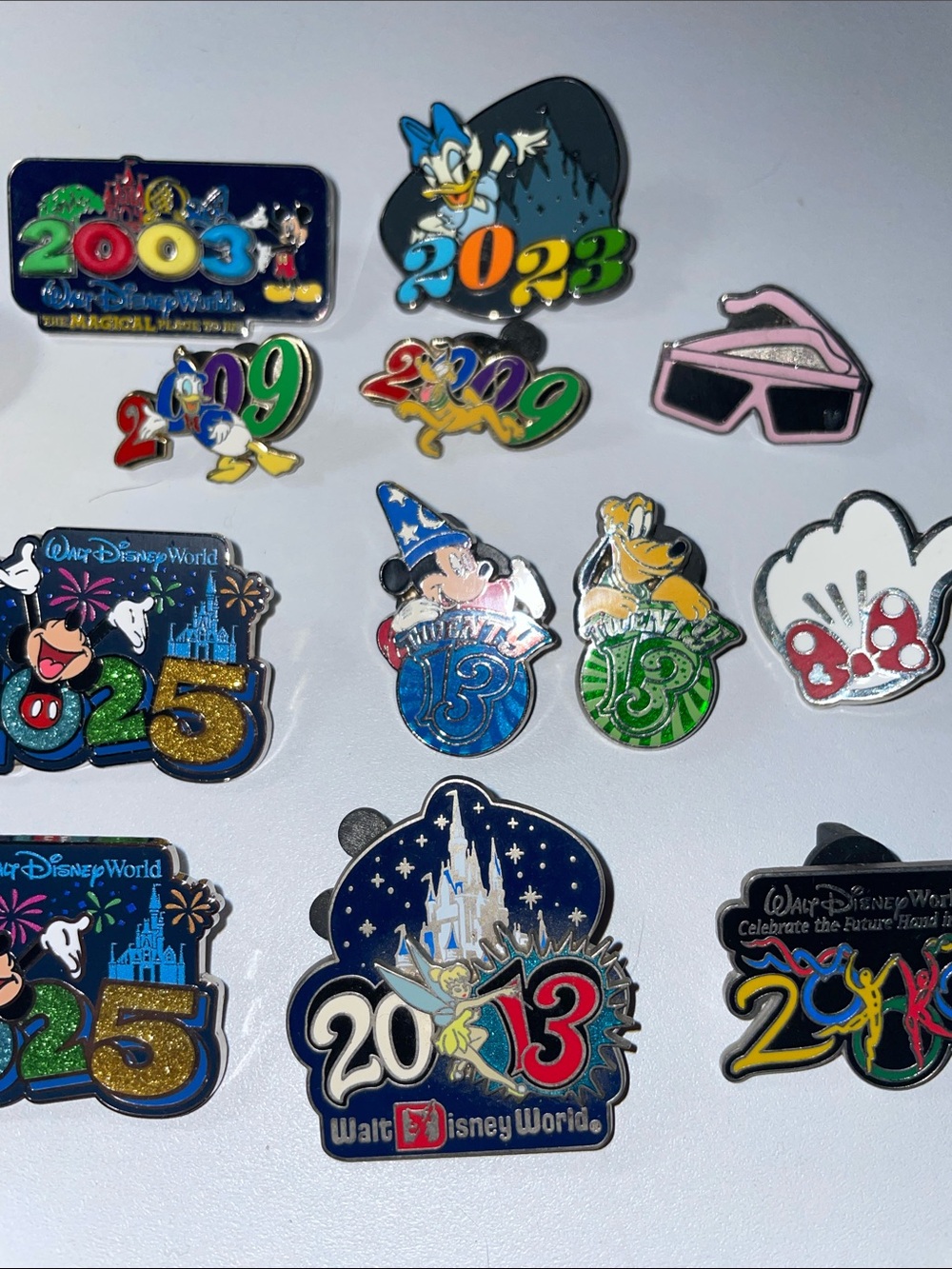 Disney pin bundle for @geedee74 - Picture 3 of 10